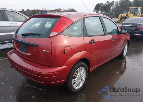 2005 Ford Focus Zx5 z USA, uszkodzony, nr VIN 3FAFP37NX5R119308